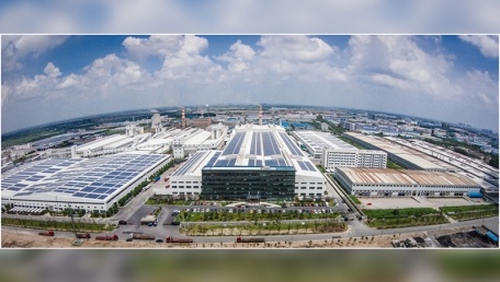 铂莱国际集团公司屋顶散布式光伏电站